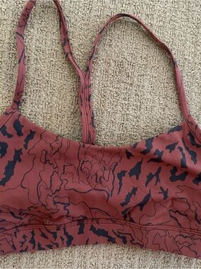 Lululemon Athletic Rust Red Athletic Sports Bra with Black Abstract Print